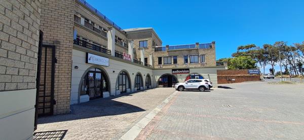190 m² Commercial space