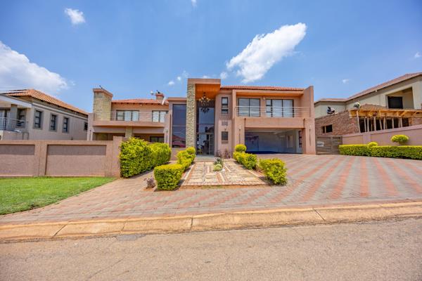 6 Bedroom House