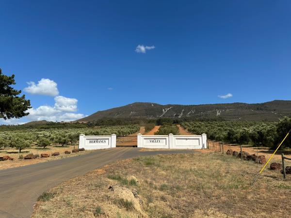 67.5 ha Farm with House
