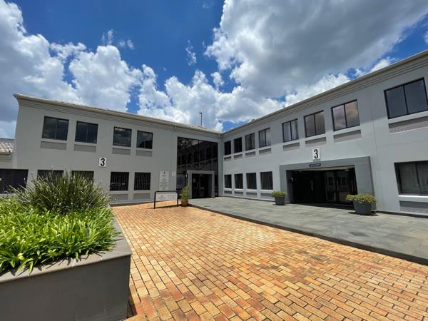 120  m² Commercial space