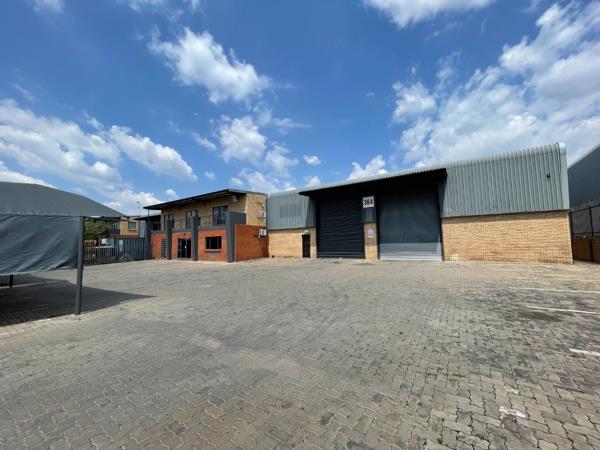 1 607  m² Industrial space