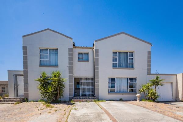 7 Bedroom House