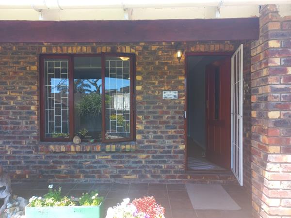 1 Bedroom Garden Cottage