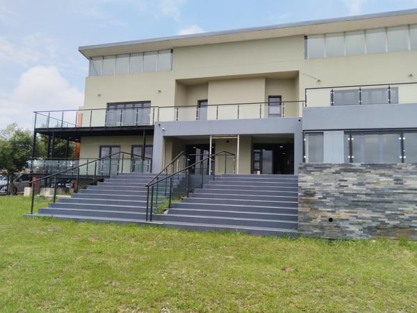 1 198 m² Commercial space