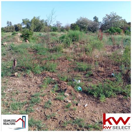 3 212 m² Land