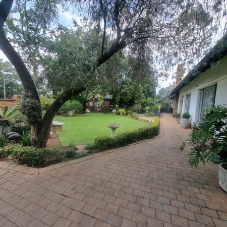 5 Bedroom House