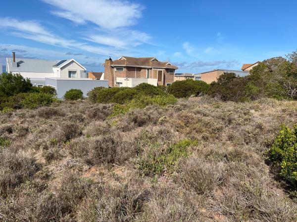 613 m² Land