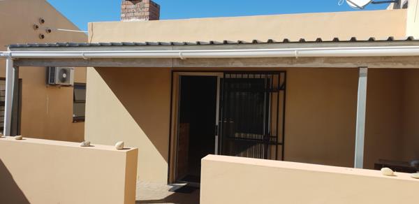 2 Bedroom Garden Cottage