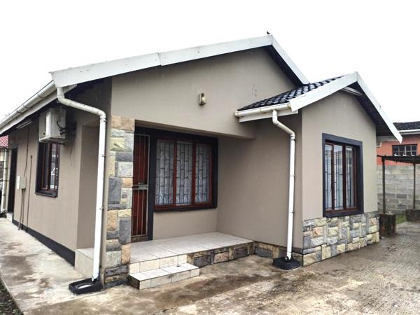 2 Bedroom House