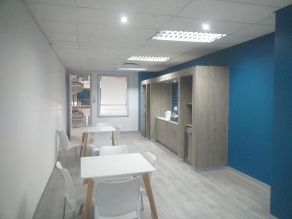 160  m² Office Space