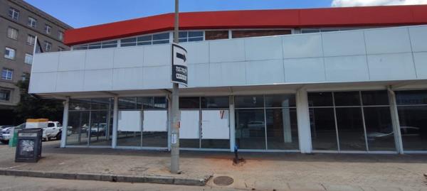 700 m² Commercial space