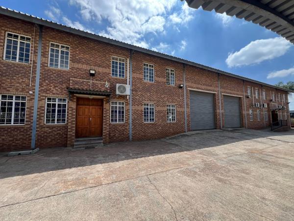 415  m² Industrial space