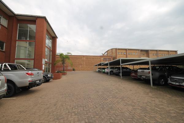 165 m² Commercial space