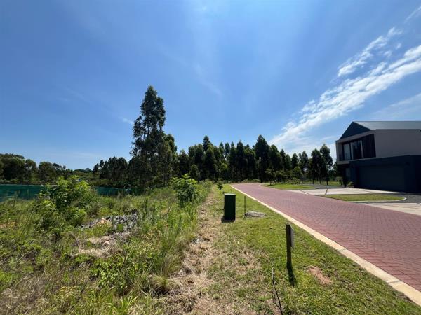 1 000 m² Land