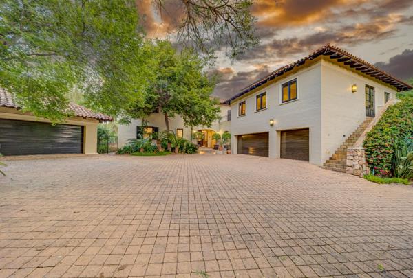 5 Bedroom House