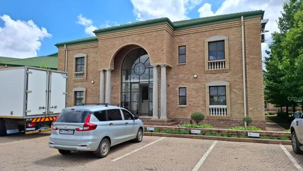 225  m² Office Space