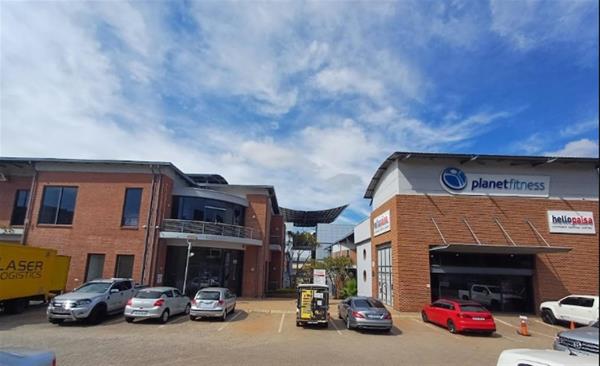 413  m² Office Space