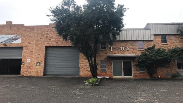 320  m² Industrial space