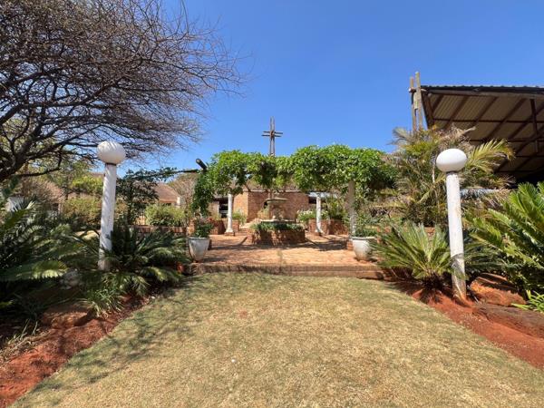 1 605  m² Commercial space