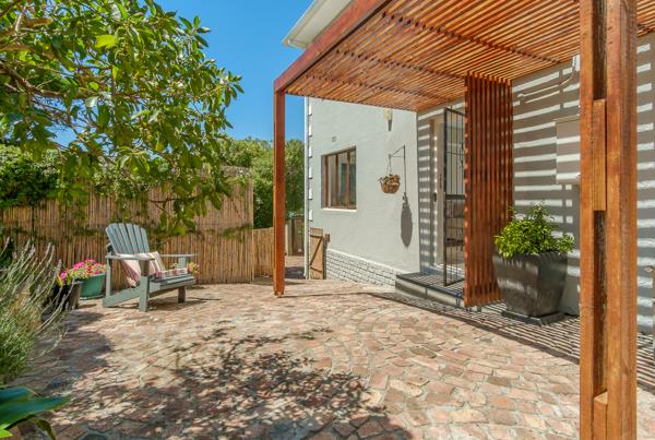 1 Bedroom House