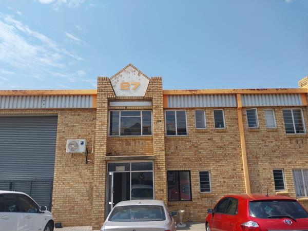 183  m² Commercial space