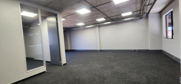 92  m² Office Space