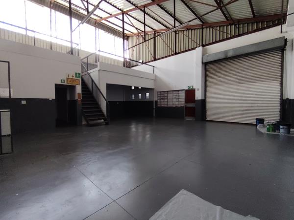 172  m² Industrial space
