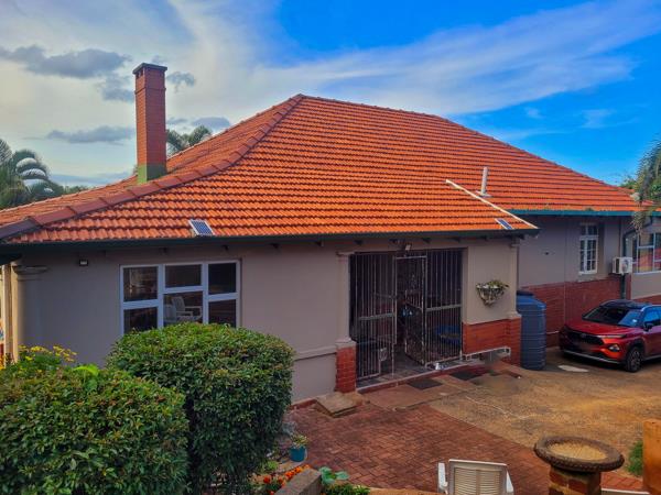 5 Bedroom House