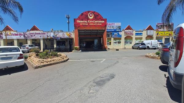 120  m² Retail Space