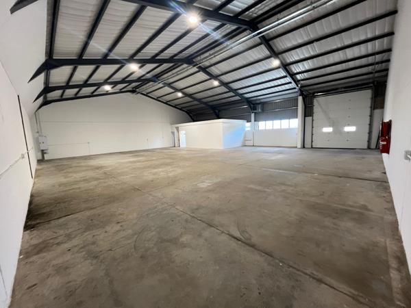 396  m² Industrial space