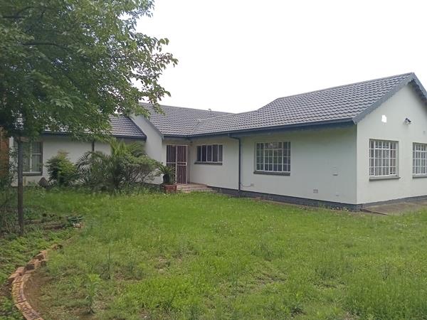 5 Bedroom House