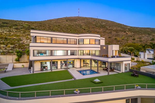 8 Bedroom House