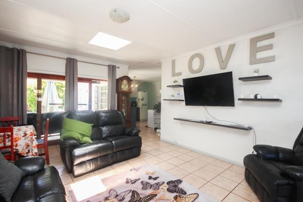 4 Bedroom Townhouse