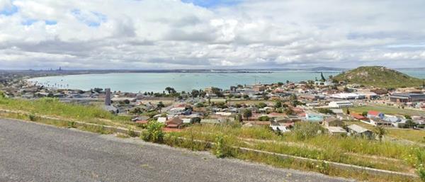 792 m² Land
