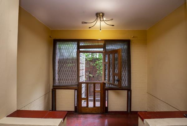 1.5 Bedroom Apartment