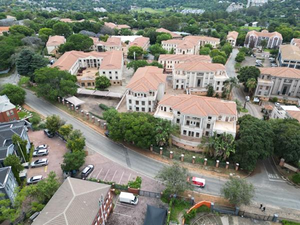 5 651 m² Commercial space