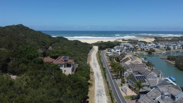 1 193 m² Land