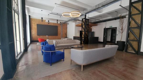 315  m² Commercial space