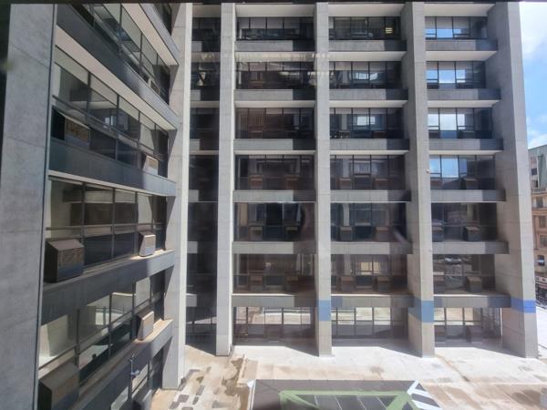 1 000 m² Commercial space