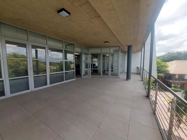 240  m² Office Space