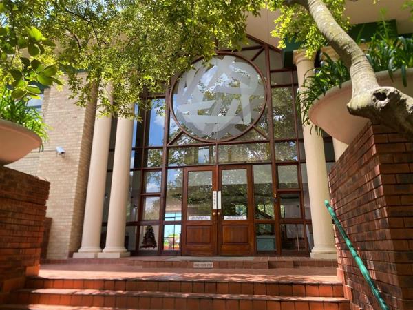 200  m² Office Space