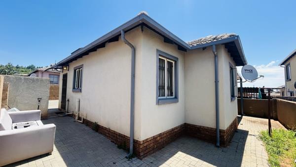 2 Bedroom House