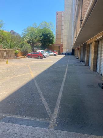 5.5 Bedroom Apartment