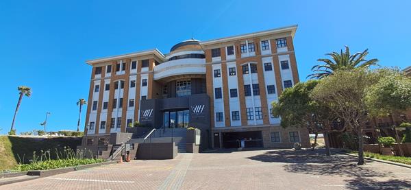 200  m² Office Space