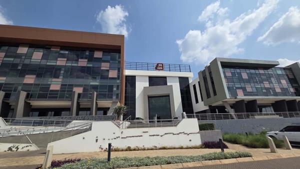 1 116 m² Commercial space
