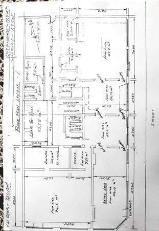 321  m² Commercial space