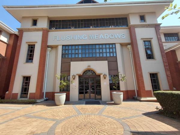 779  m² Commercial space