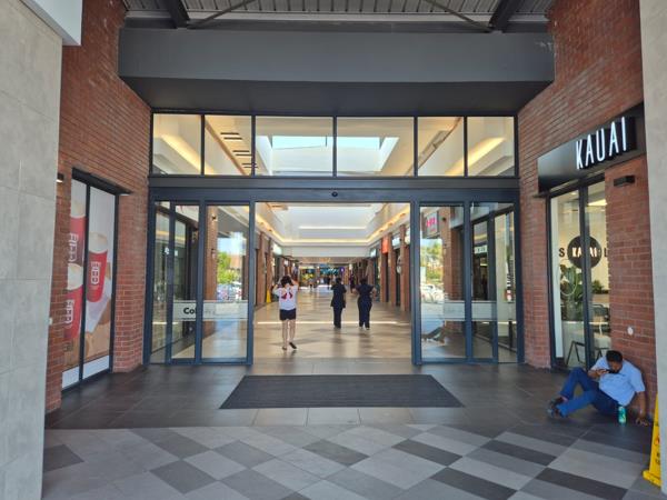 33 m² Retail Space