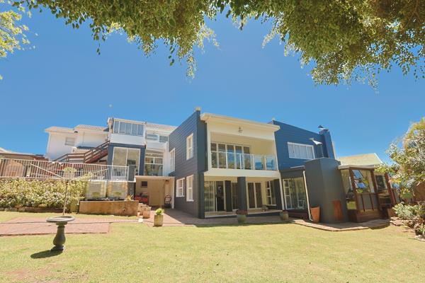 6 Bedroom House