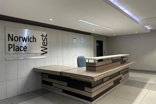 90  m² Office Space